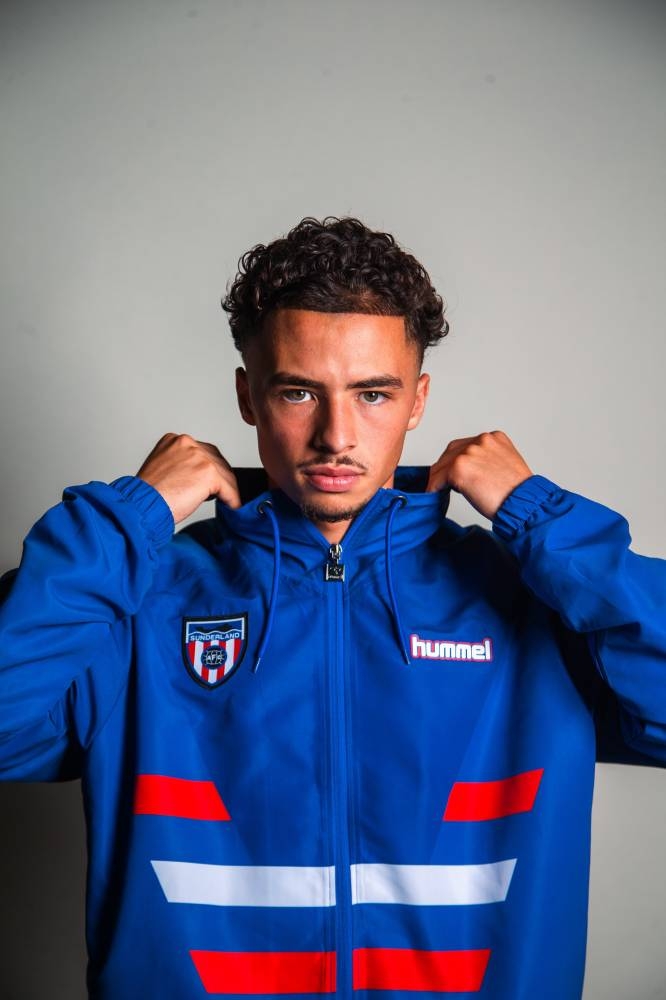 سندرلاند يوقع مع المغربي شمس الدين طالبي في صفقة مثيرة: تفاصيل حصرية وأسباب الاختيار