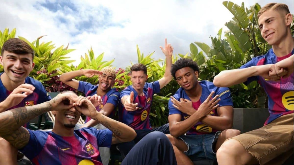 صفقة بملايين اليوروهات من الكونغو تنعش خزائن برشلونة وتعيد الأمل لعشاق كرة القدم في قلب أفريقيا