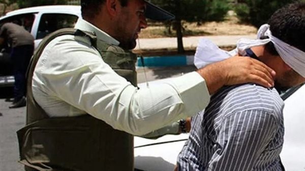 إيران تعتقل 466 شخصًا بتهم الدعاية الإلكترونية لصالح العدو