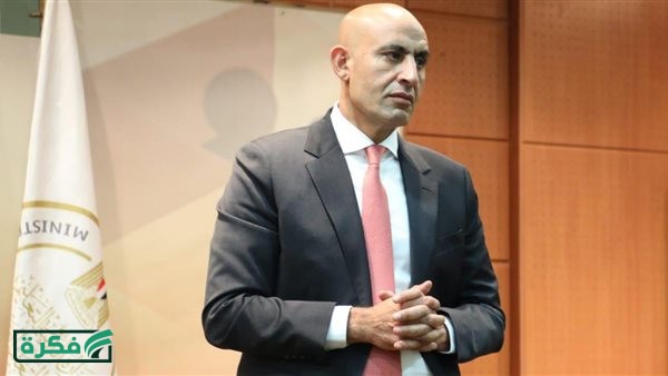 امتحان مارس وسوء الطقس يشعلان غضب أولياء الأمور وخبراء يطرحون حلولًا عاجلة