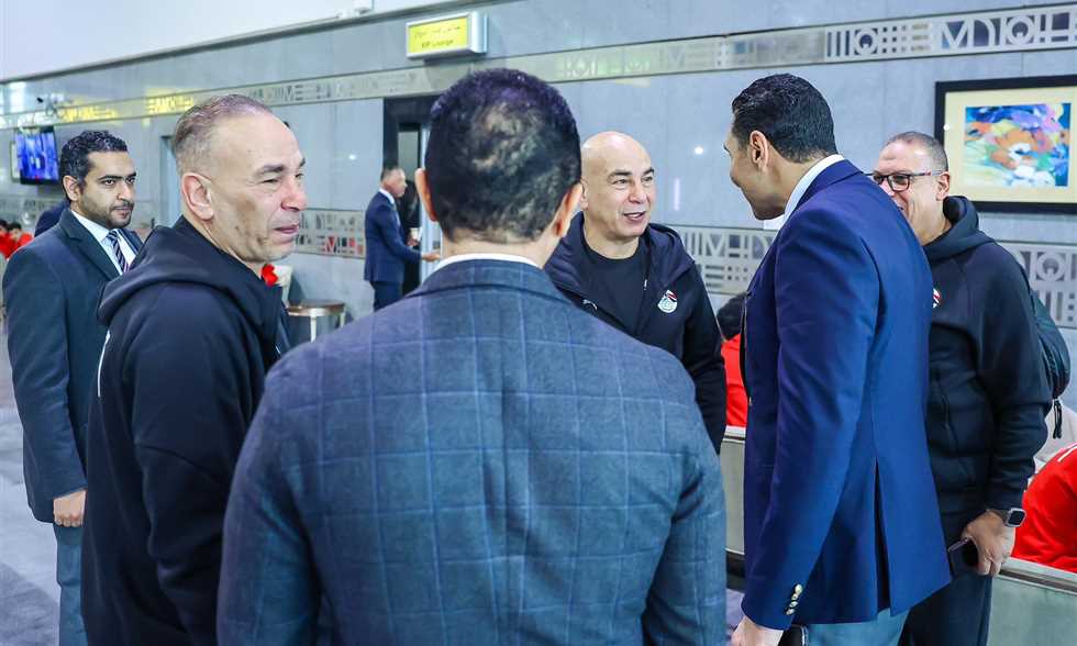 بعثة منتخب مصر تصل إلى السعودية
