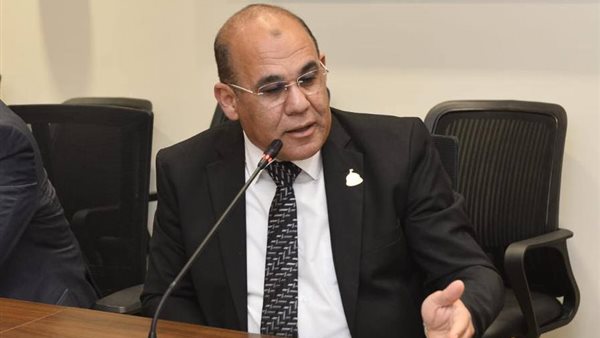 دعوة برلمانية لإنصاف "الأب" وتأمين "نفقة فورية" للأبناء
