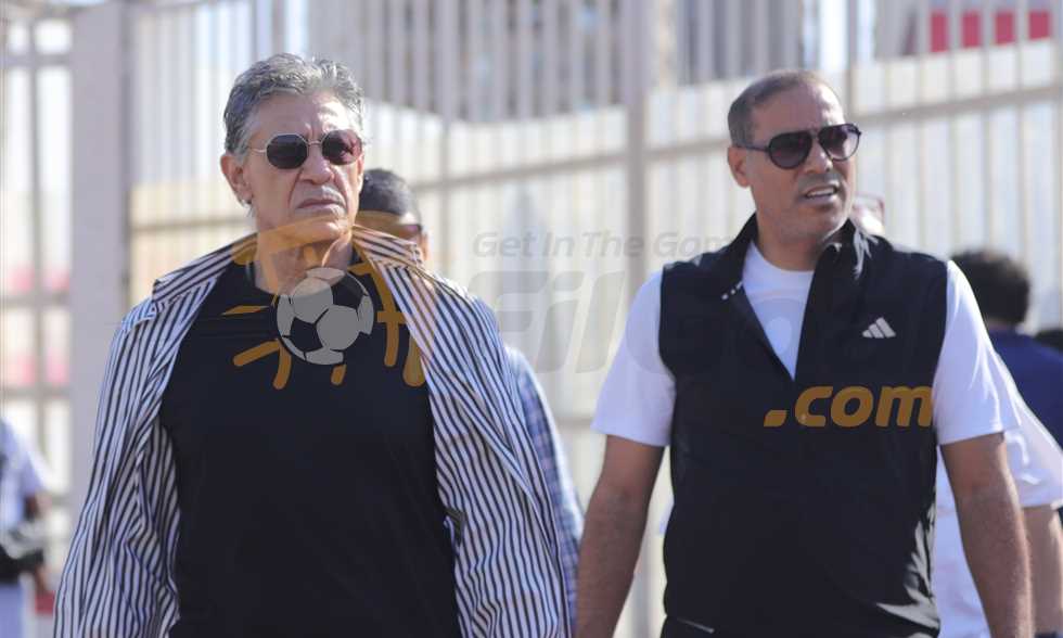 زكريا ناصف يعلن رحيله عن لجنة التخطيط بالأهلي