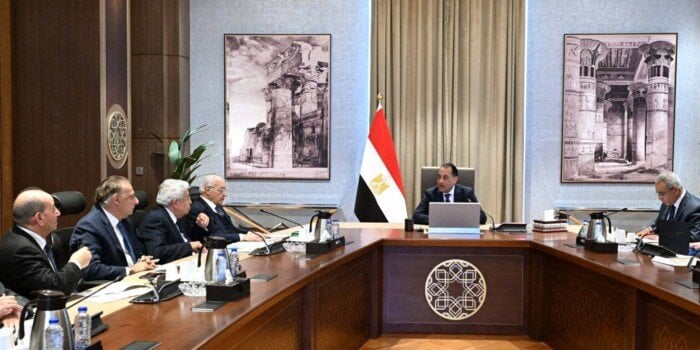 مدبولي يلتقي أعضاء اللجنة الاستشارية للشئون السياسية.. واللجنة تشيد بسياسة مصر الخارجية وتحركات الرئيس – My Blog