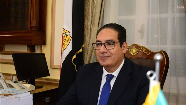 من العجز إلى الفائض..مركز طباعة جامعة القاهرة يسدد 6 مليون جنيه مديونيات