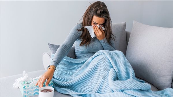 هيئة الدواء المصرية توضح الفرق بين البرد والإنفلونزا