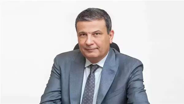 وزير الزراعة يتابع تداعيات موجة الطقس الطارئة ويوجه بتكثيف الدعم الميداني
