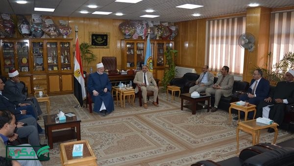 وكيل الأزهر يزور فرع أسيوط ويفتتح المؤتمر الدولي لكلية الشريعة.. صور