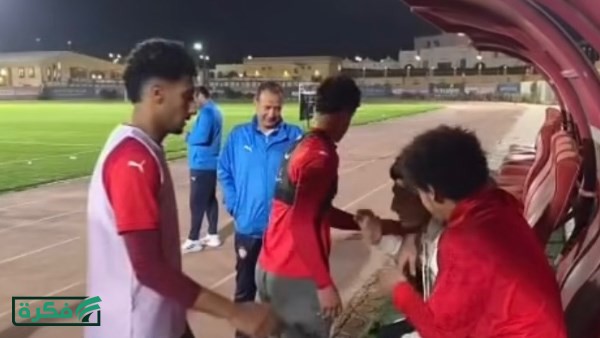 إسلام عيسى يدعم زملاءه قبل مواجهة الأهلي وسيراميكا كليوباترا