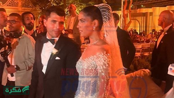 بإطلالة ملكية.. عهد ابنة محمد السعدي تخطف الأنظار بحفل زفافها