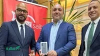 بنك saib يسلم هاتف iPhone 17 للفائز بالحملة الترويجية للبطاقات الائتمانية