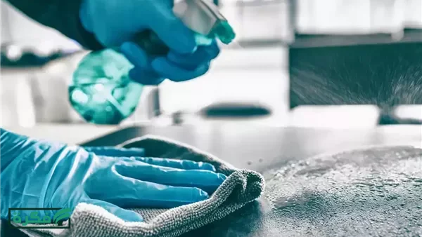 خطر خفي في منزلك.. بخاخات التنظيف قد تؤذي رئتيك أكثر مما تتخيل