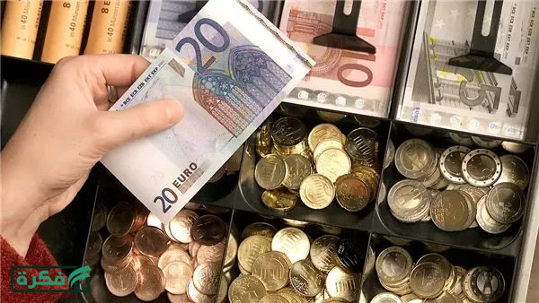 سعر اليورو مقابل الجنيه في البنوك المصرية لحظة بلحظة