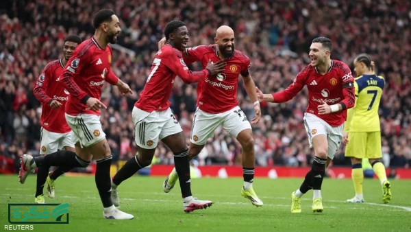 مانشستر يونايتد يخسر بثنائية من ليدز في الدوري الإنجليزي