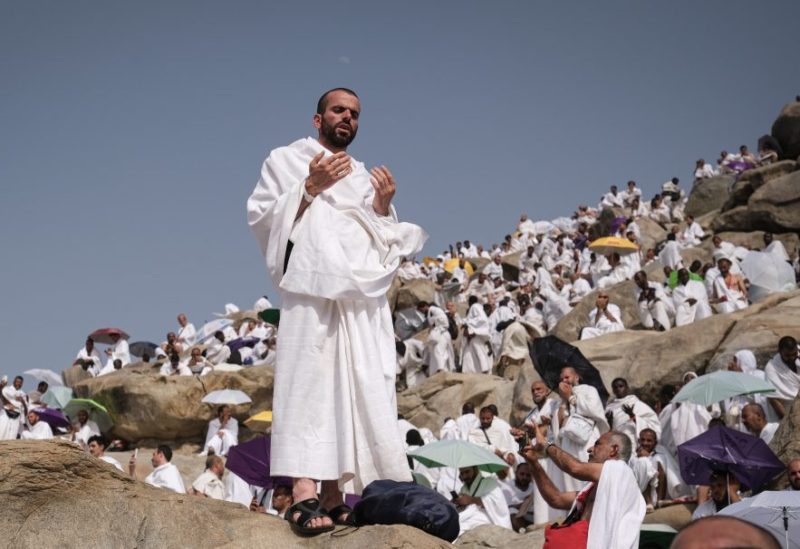 السعودية تحدد يوم الثلاثاء 26 مايو موعدًا لوقفة عرفات