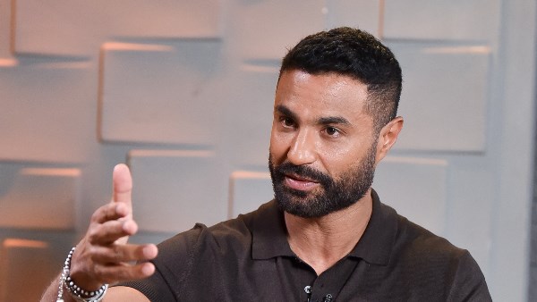 كريم فهمي يتحدث عن فرص التعاون مع أحمد العوضي ويكشف عن استشارة ياسمين عبدالعزيز