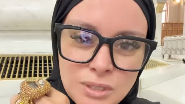 لمياء فهمي عبدالحميد ترد على الانتقادات برسالة قوية تدعو فيها الجميع للتركيز على أنفسهم