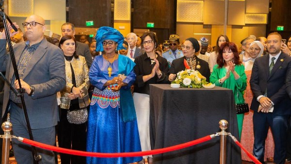 وزيرة الثقافة تمثل رئيس الوزراء في احتفال سفارة الكاميرون بالقاهرة بمناسبة العيد الوطني الـ 54