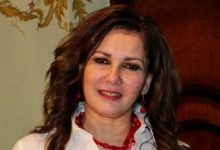 آثار الحكيم تكشف عن رأيها في ارتداء الحجاب وتؤكد أهمية الجوهر على المظهر الخارجي