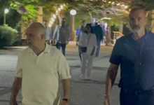 أشرف زكي وأيمن عزب يشاركان في تقديم واجب العزاء لأسرة الراحل محمد مرزبان