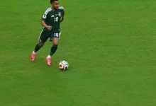 «الدوسري» يقترب من تحطيم أرقام «سليمان» و«عبد الغني» و«الجابر» في المونديال