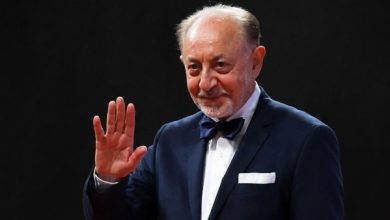 الوطنية للإعلام تعلن وفاة الفنان الكبير عبد العزيز مخيون أحد أبرز رموز الفن العربي