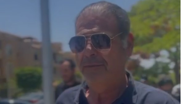 بسام رجب يتصدر المشهد في جنازة سهام جلال ويعبر عن حزنه العميق