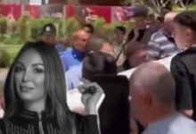 جثمان سهام جلال يصل إلى مسجد حسن شربتلي في القاهرة الجديدة