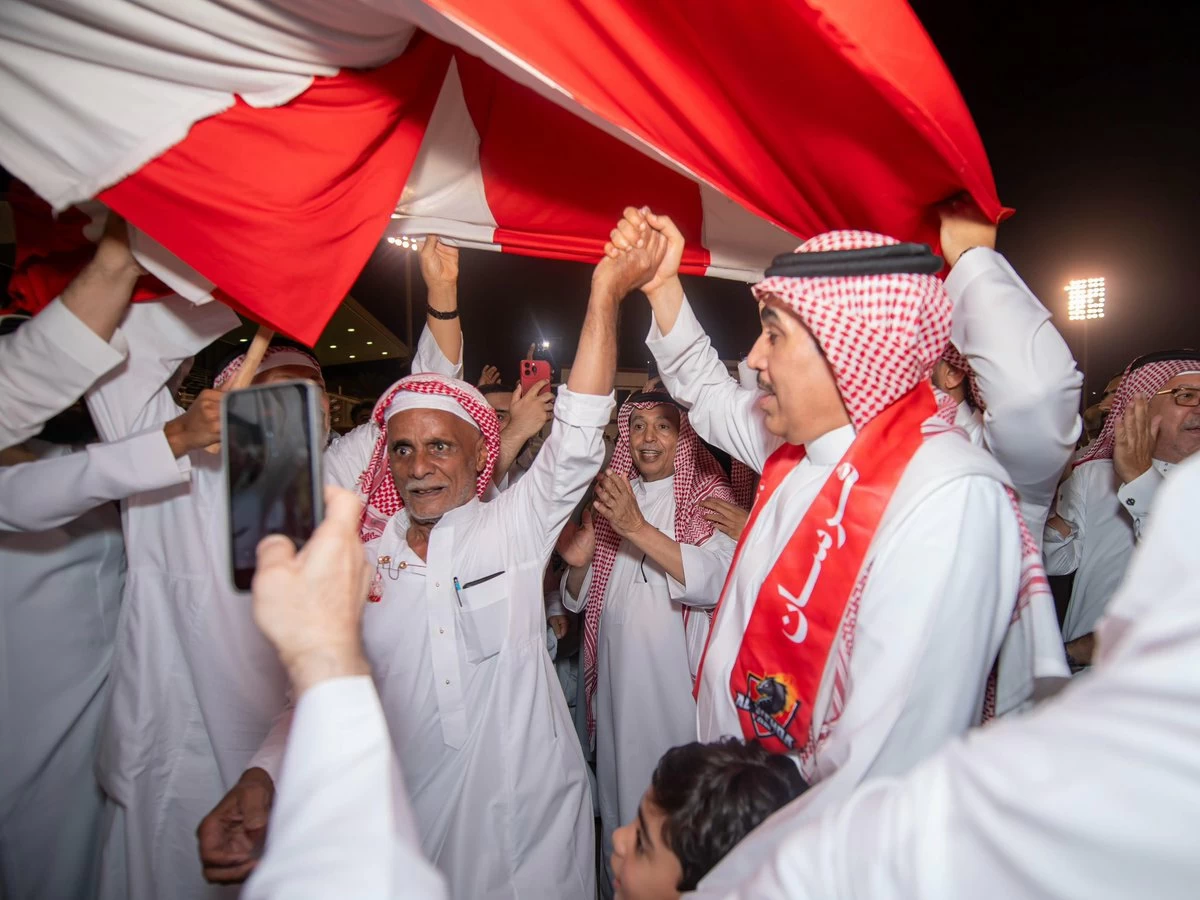 ديون ثقيلة و25 مليون ريال تعكر صفو انتخابات نادي الوحدة في السعودية
