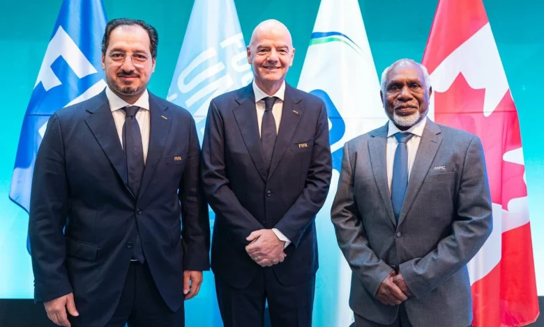 رحيل المسحل وإقالة إيمينالو يفتحان أبواب مرحلة جديدة في كرة القدم السعودية