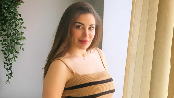 سارة نخلة تكشف عن قرارها بتجميد بويضاتها في خطوة جريئة نحو الاستقلالية والتمكين الشخصي