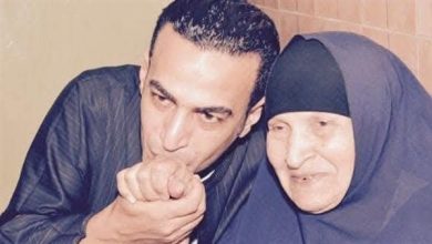 سمسم شهاب يكشف آخر كلمات مؤثرة عن والدته الراحلة قبل أيام من وفاته