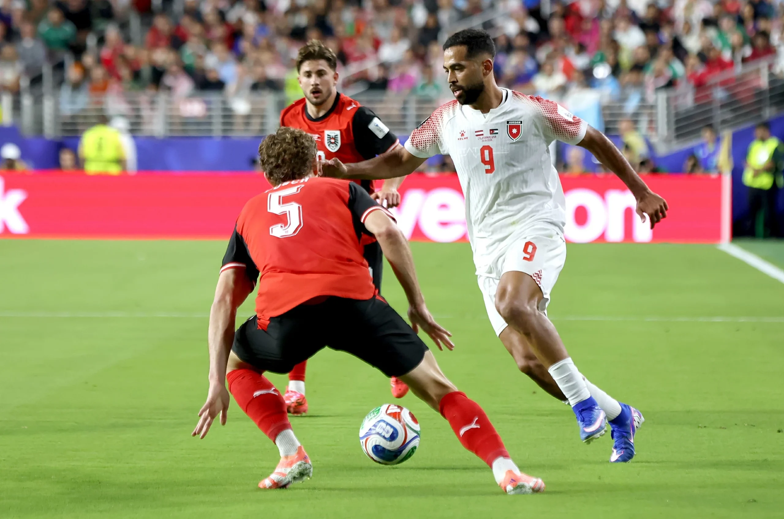 علوان يحقق إنجازًا تاريخيًا كأول أردني يسجل في المونديال