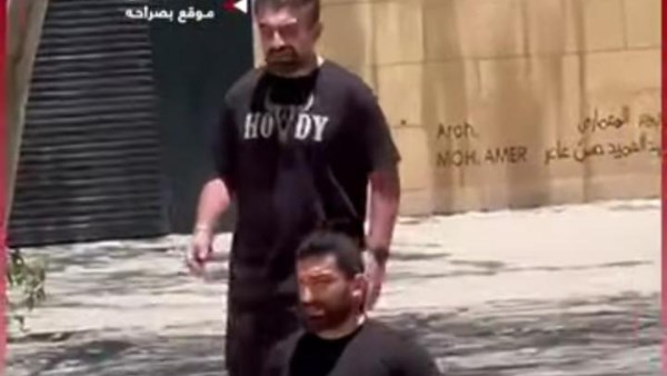 فادي وشادي خفاجة يتصدران المشهد في جنازة سهام جلال
