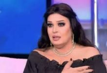 فيفي عبده تكشف عن انتظارها نتيجة الأشعة لتحديد مصير كسرها وتأمل في تجنب العملية الجراحية