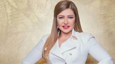 ليلى علوي تشارك فرحة المصريين بفوز المنتخب على نيوزيلندا في لحظة تاريخية