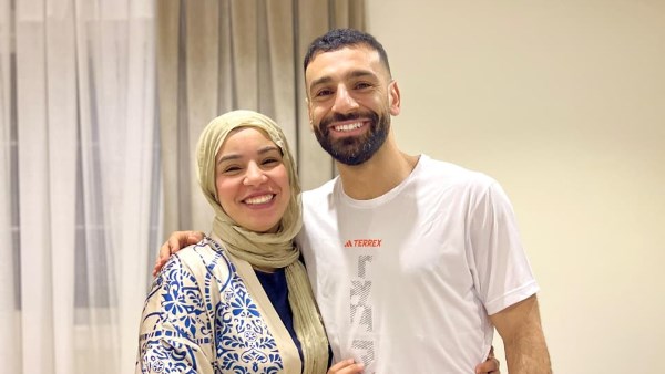 مصممة الأزياء رباب صلاح تكشف عن دعم محمد صلاح وطموحها للوصول إلى العالمية