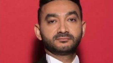 نادر حمدي يكشف عن إهمال الشعراء والملحنين لدور الموزع الموسيقي ويؤكد استمرار التهميش في الصناعة الفنية