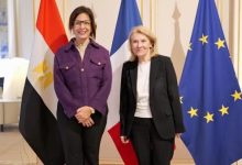 وزيرة الثقافة تختتم زيارتها لفرنسا بجلسة مباحثات مع نظيرتها لتعزيز التعاون الثقافي بين البلدين