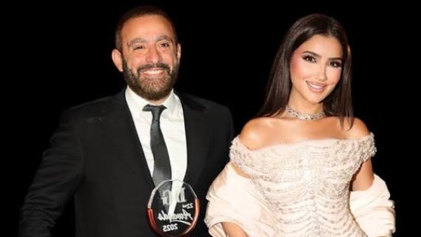 أحمد السقا يوجه رسالة خاصة لمي عمر بعد تهنئتها بفيلم "خلي بالك من نفسك"