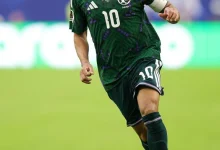 الدوسري يتصدر قائمة منتخب السعودية في خليجي 27