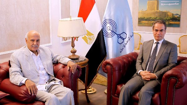 الشاعر جمال بخيت يقدم ماسبيرو نسخة حصرية من حلقات أشعاره للبث التليفزيوني بعد تصويرها
