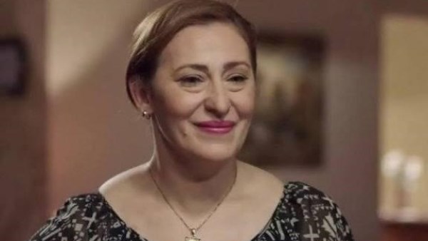 عبير فاروق تكشف عن تأثير وفاة والدتها عليها وتفكر في أداء العمرة
