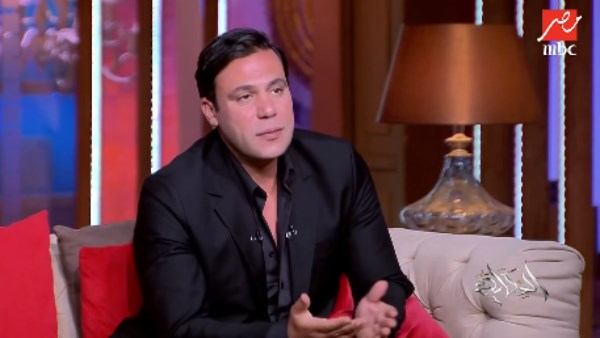 محمد إمام يكشف عن أجره الأعلى في مصر ويؤكد عدم حبه للحديث عن المال في فيديو جديد