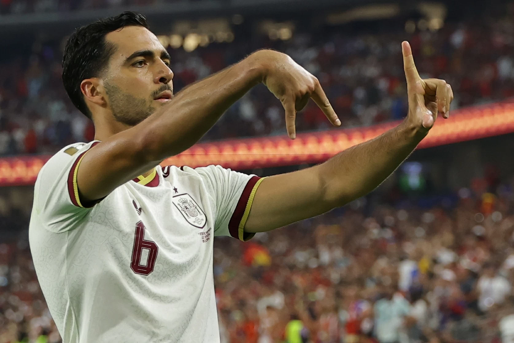 ميكيل ميرينو يتألق في المواعيد الكبرى مع منتخب إسبانيا