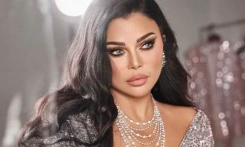 هيفاء وهبي تتألق في عُمان بحفل غنائي يرفع حرارة الأجواء الليلة